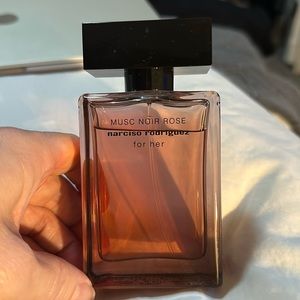 Narcisco Rodriguez Musc Noir Rose